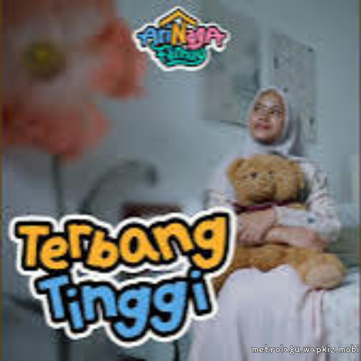 Cover Arinaga Family - Terbang Tinggi Cover album Terbang Tinggi dari Arinaga Family di Matikiri