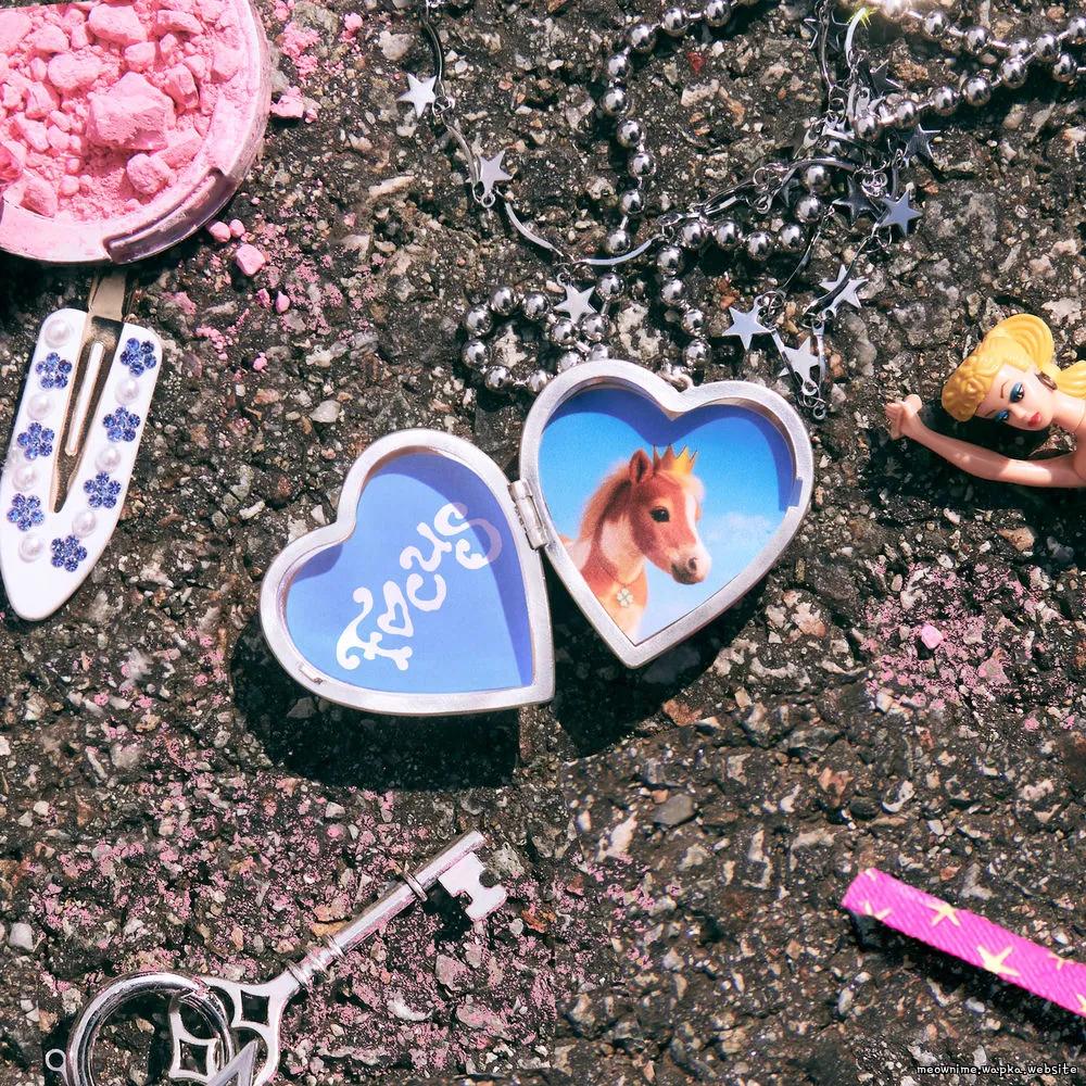 Hearts2Hearts - Apple Pie.mp3