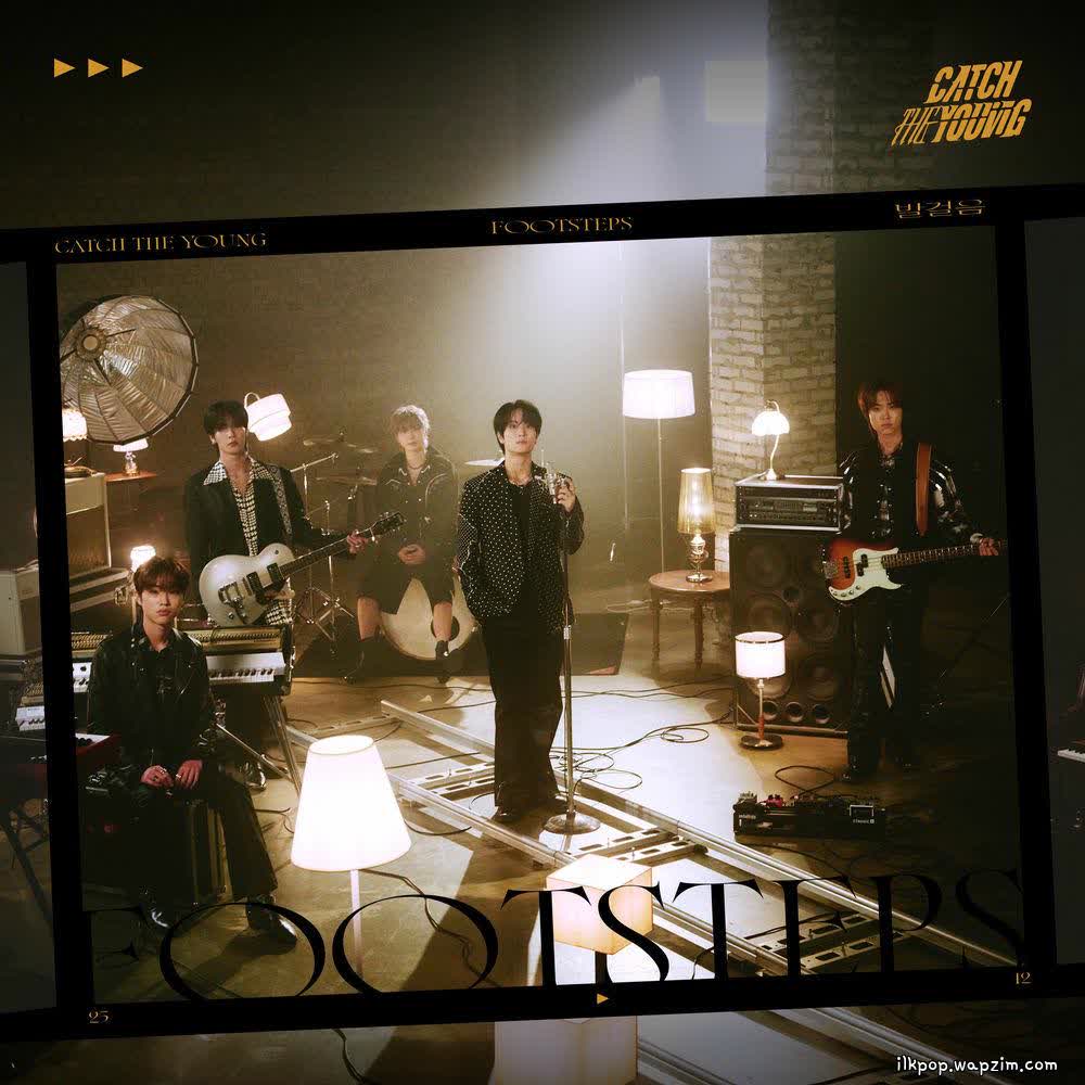 Cover album 발걸음 (FOOTSTEPS) dari Catch The Young di Matikiri