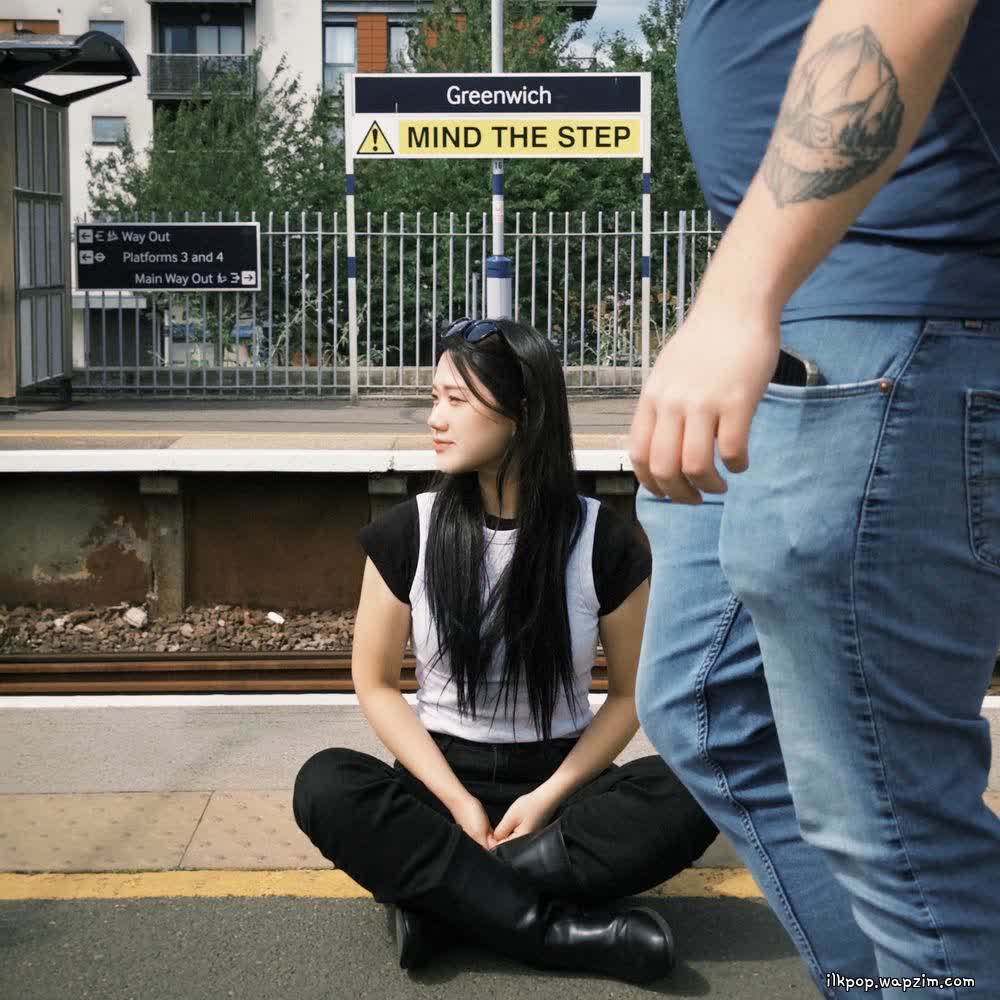Cover album Greenwich dari GLL di Matikiri