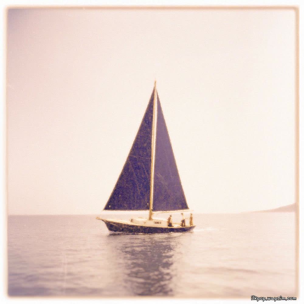 Cover MAKI - 사막의 오아시스 (An oasis in the desert) Cover album Better call MAKI. dari MAKI di Matikiri