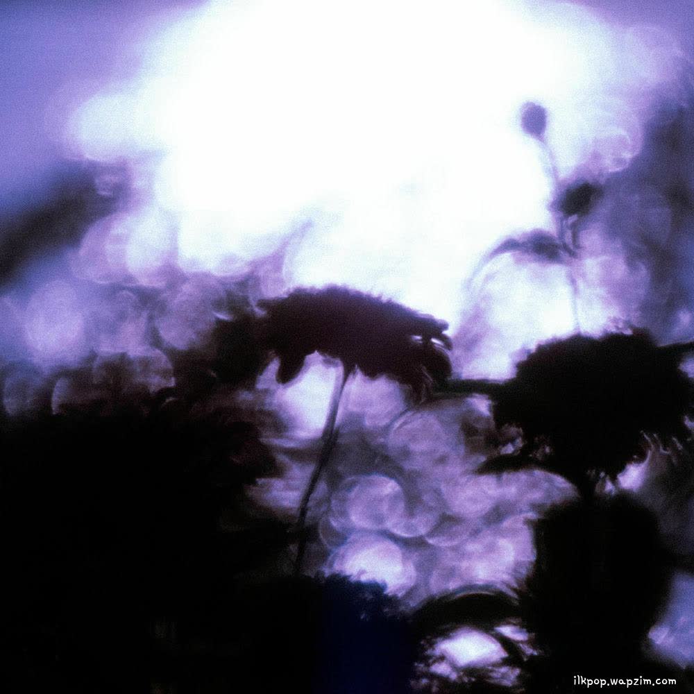 Cover album 푸름과 꿈과 우리 (Of Blue, Dreams, and Us) dari GYE0M di Matikiri
