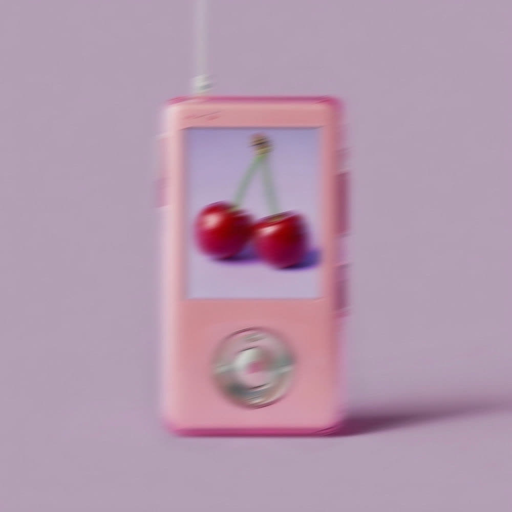 Cover album cherry blush dari DENIM di Matikiri
