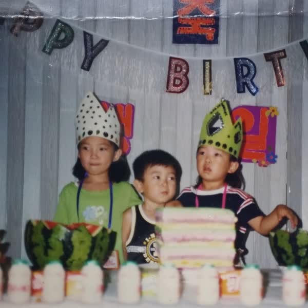 Cover album 빠른 년생 dari Olltii di Matikiri