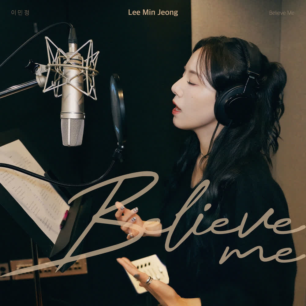Cover album Believe Me dari Lee Min Jeong di Matikiri