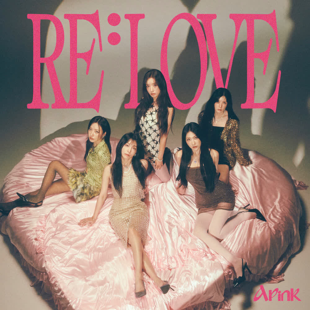 Cover album RE : LOVE dari Apink di Matikiri