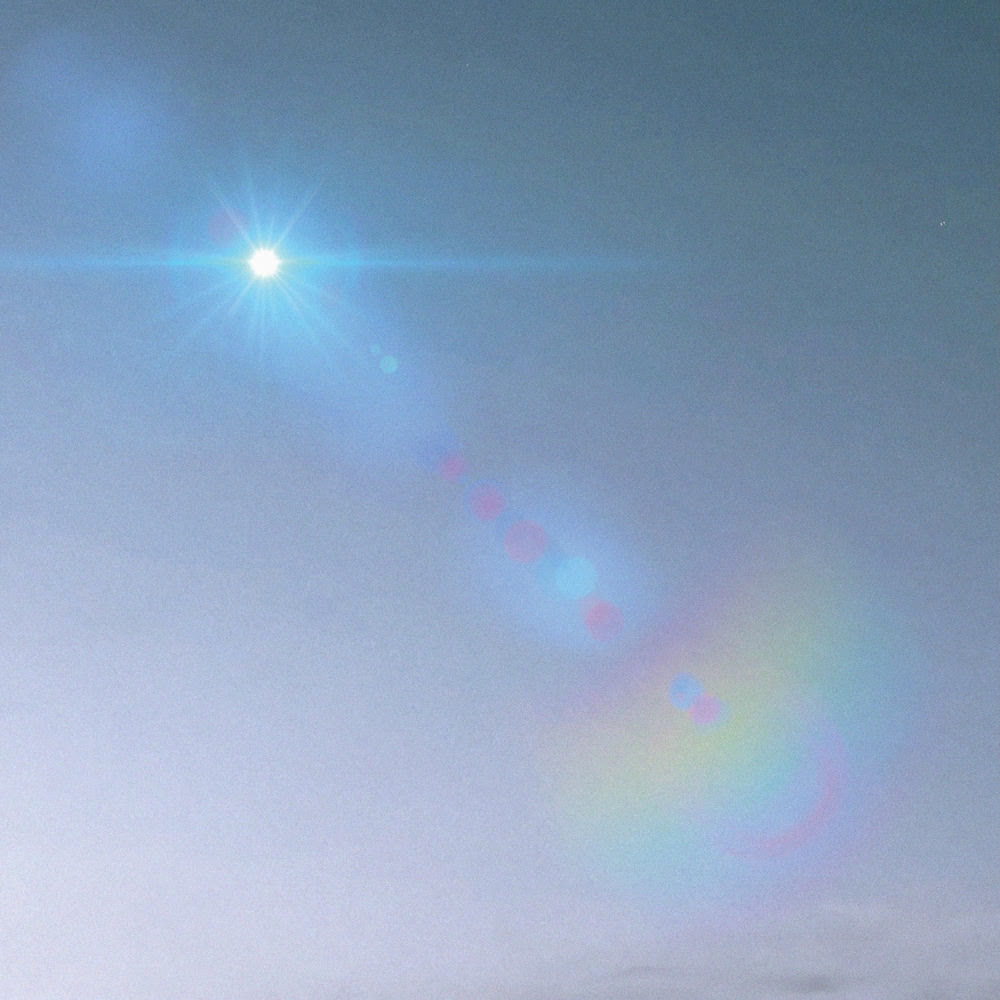 Cover album 역광 (Into the Light) dari JiCheon di Matikiri