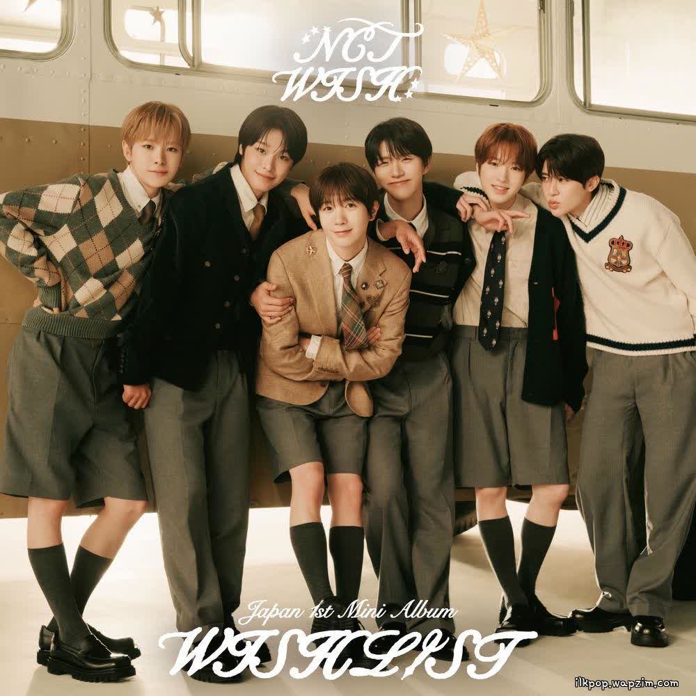 Cover album WISHLIST dari NCT WISH di Matikiri