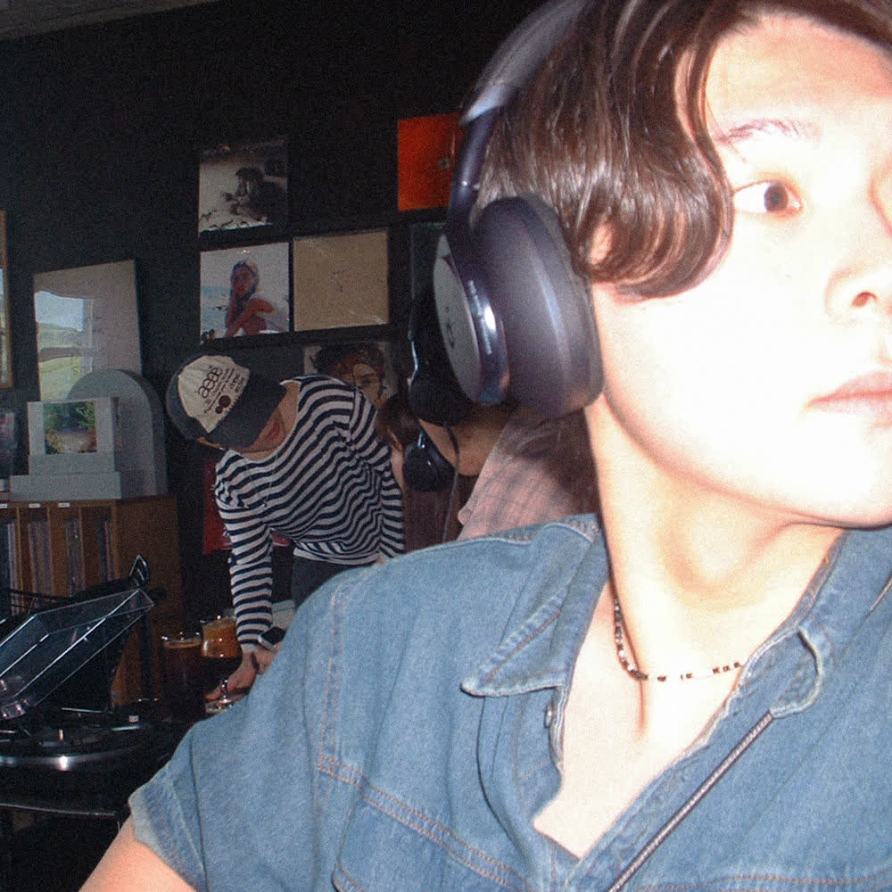 Cover album 날아돌아 (NalaDola) dari Jubin di Matikiri