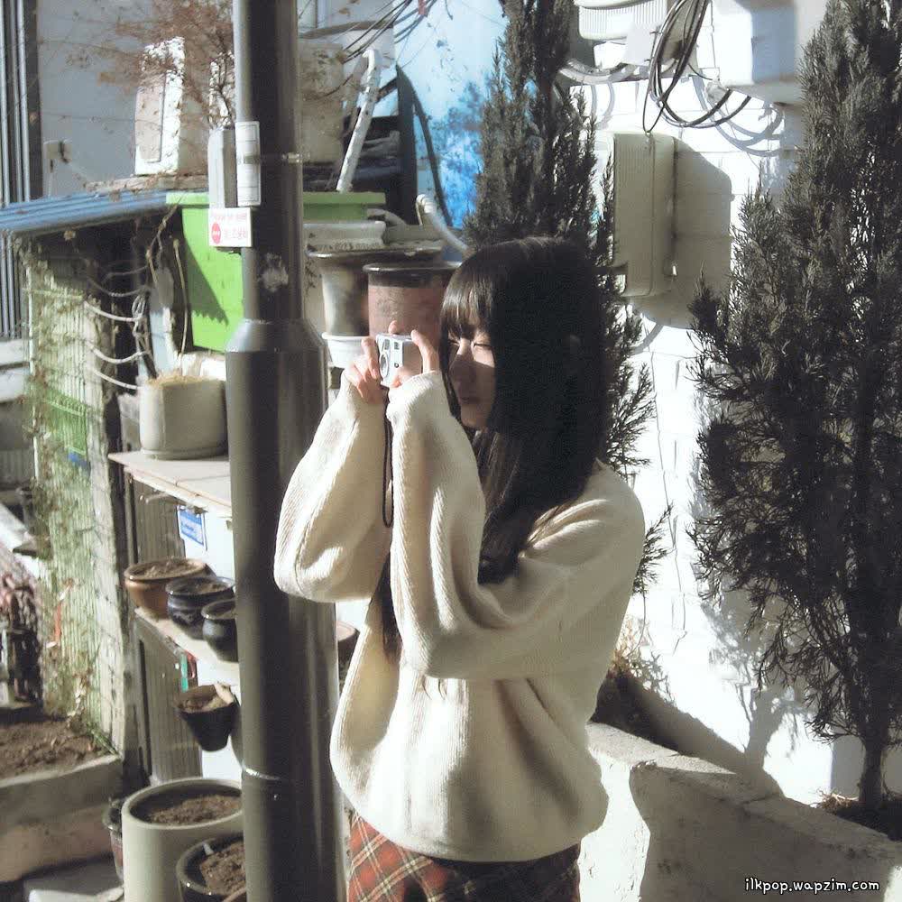 Cover Minseo Jung - 사람사이 (Between Us) Cover album 사람사이 (Between Us) dari Minseo Jung di Matikiri