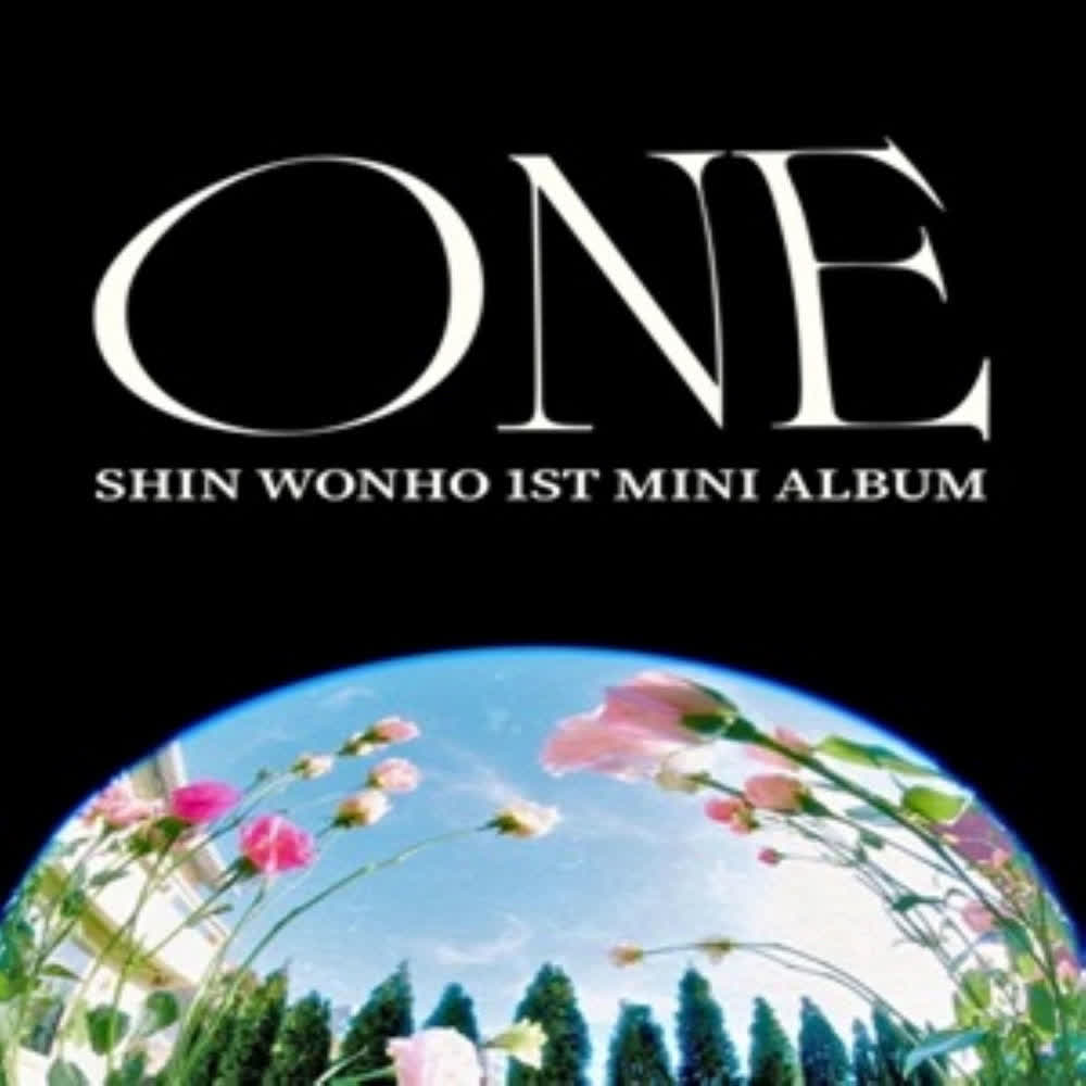 Cover album ONE dari SHIN WONHO di Matikiri