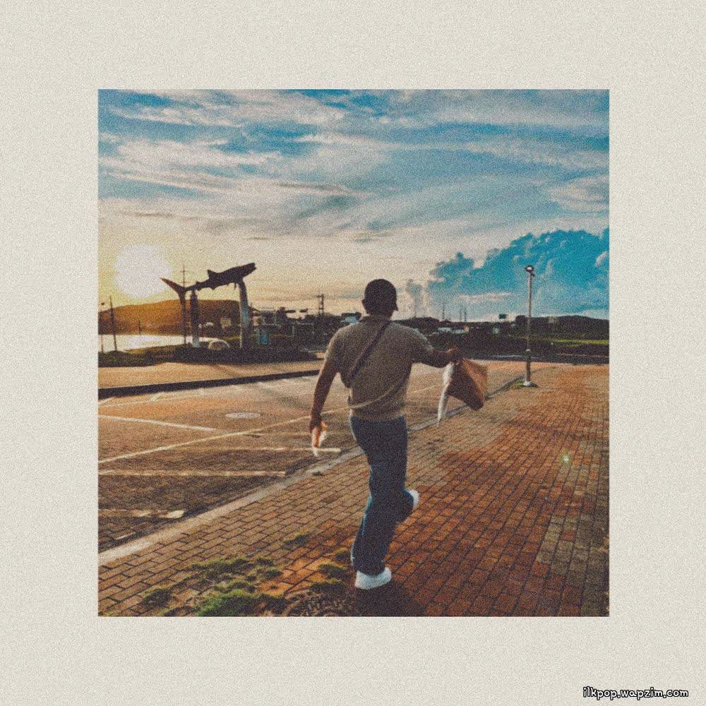 Cover album 사랑뚜벅이 (Love Walker) dari Kim Woo Do di Matikiri