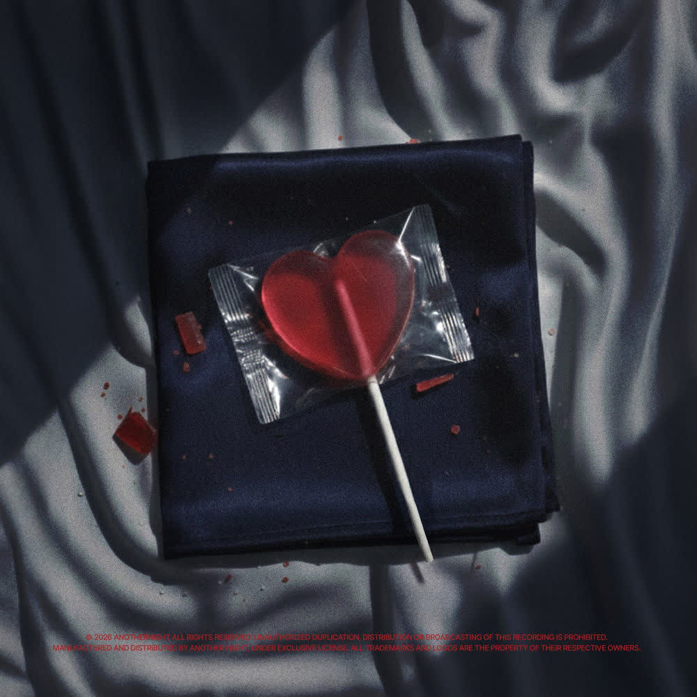 Cover album 사랑을 외치고 싶어 (I want to shout out love) dari Another Night di Matikiri