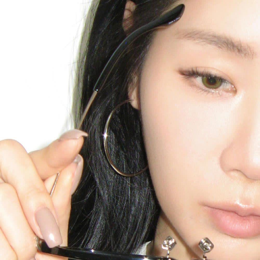 Cover album See through dari SOYOU di Matikiri